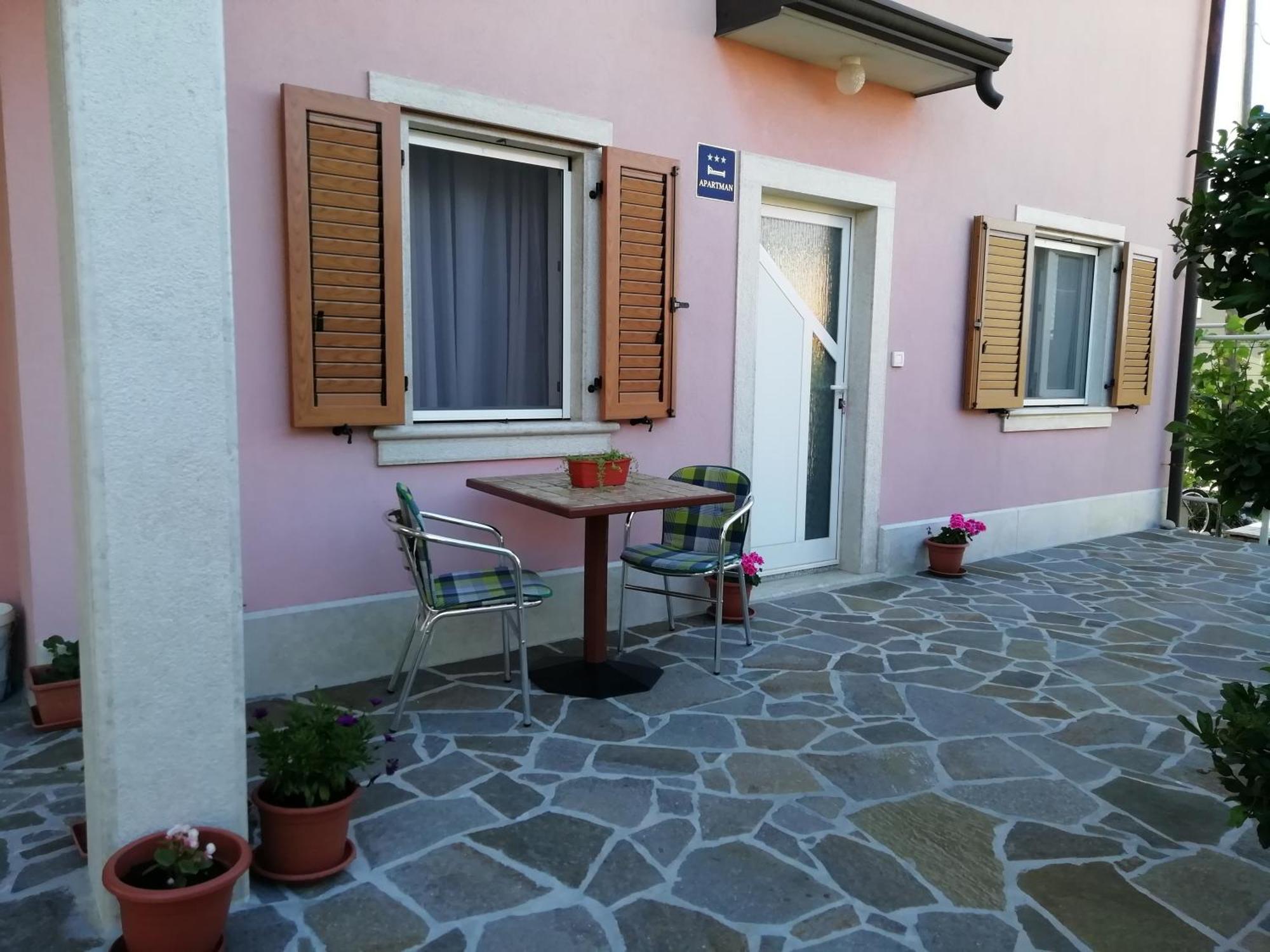 Apartmani Vesna Buje Exterior foto